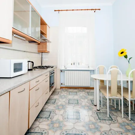 Central Apartments Киев Экстерьер фото