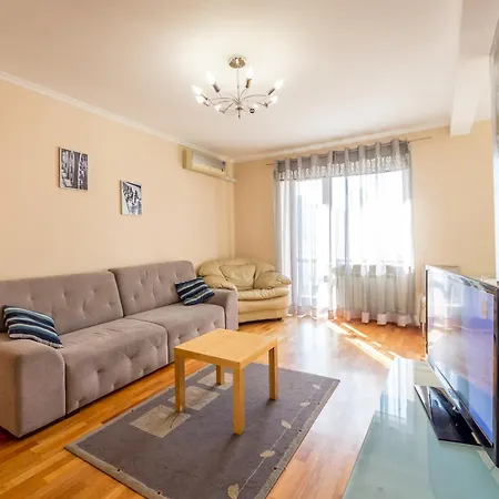 Central Apartments Киев Экстерьер фото