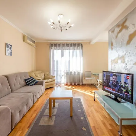 Central Apartments Киев Экстерьер фото