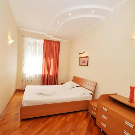 Central Apartments Киев Экстерьер фото