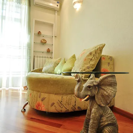 Central Apartments Киев Экстерьер фото