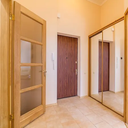 Central Apartments Киев Экстерьер фото