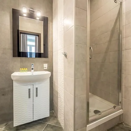 Central Apartments Киев Экстерьер фото
