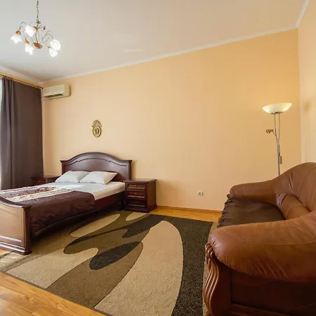 Central Apartments Киев Экстерьер фото
