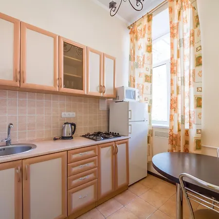 Central Apartments Киев Экстерьер фото