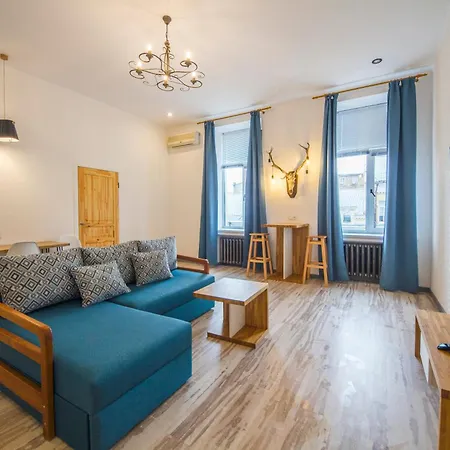 Central Apartments Киев Экстерьер фото