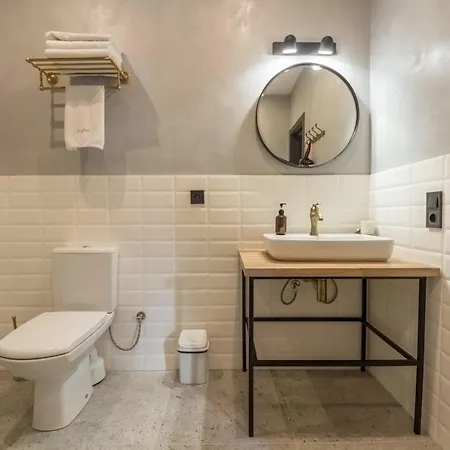 Central Apartments Киев Экстерьер фото