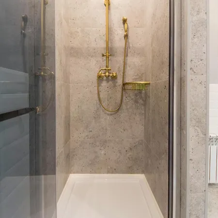 Central Apartments Киев Экстерьер фото