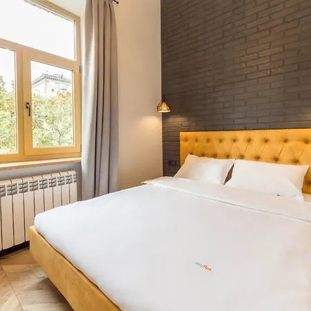 Central Apartments Киев Экстерьер фото
