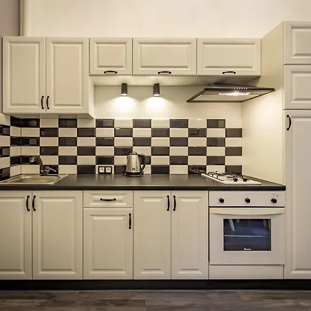 Central Apartments Киев Экстерьер фото
