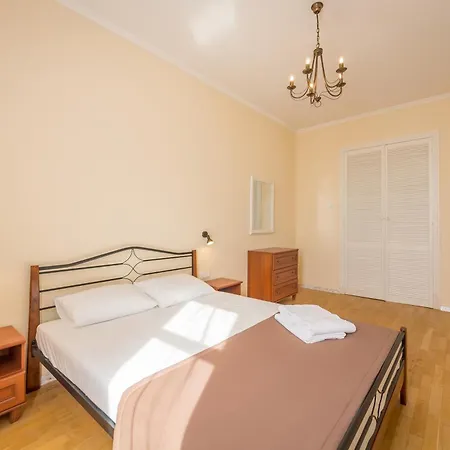 Central Apartments Киев Экстерьер фото