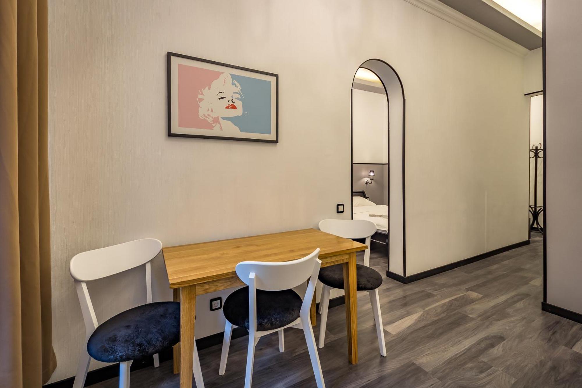 Central Apartments * Киев